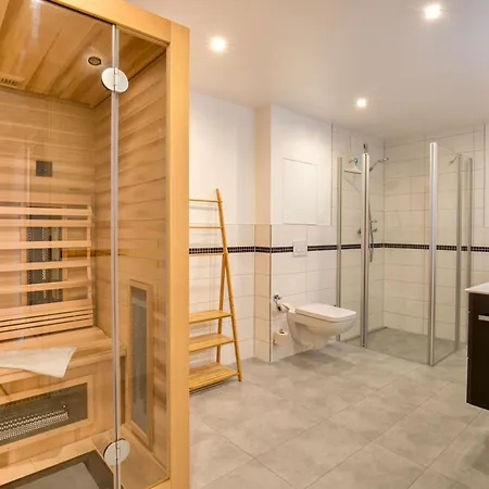 Alte Fischfabrik August 24